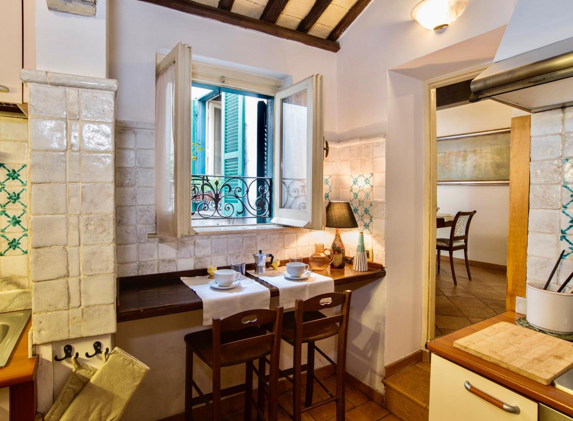 Trevi Fountain Apartment Rome Exterior photo